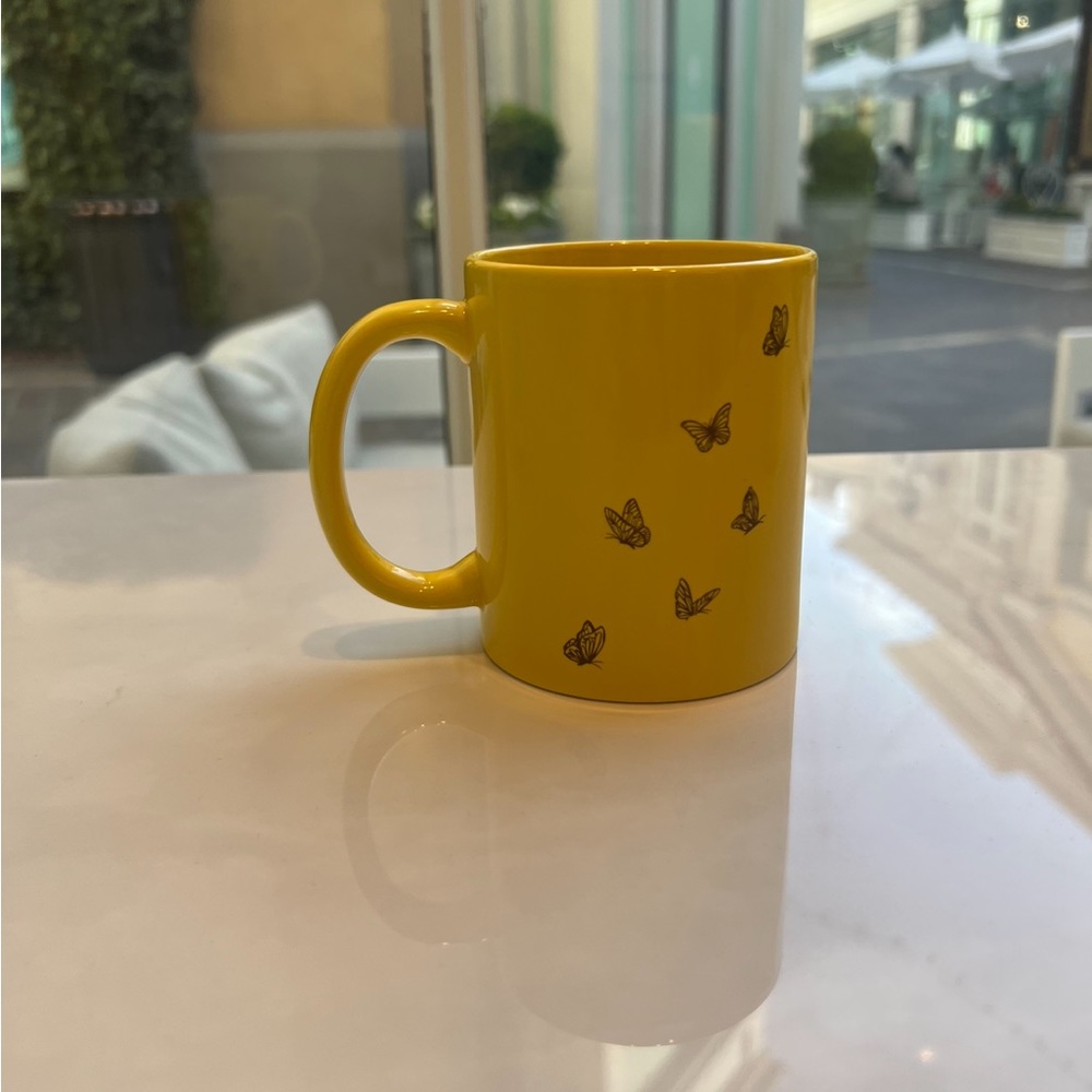 Butterfly mug - Picture 3 of 3